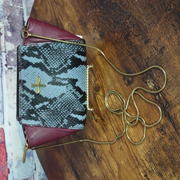 POUR La VICTOIRE "Elie" Mini Crossbody Bag - Picture 7 of 13